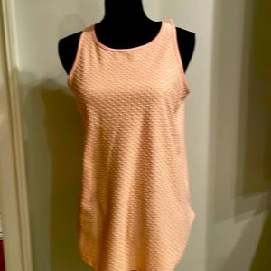 Sleeveless light pink top